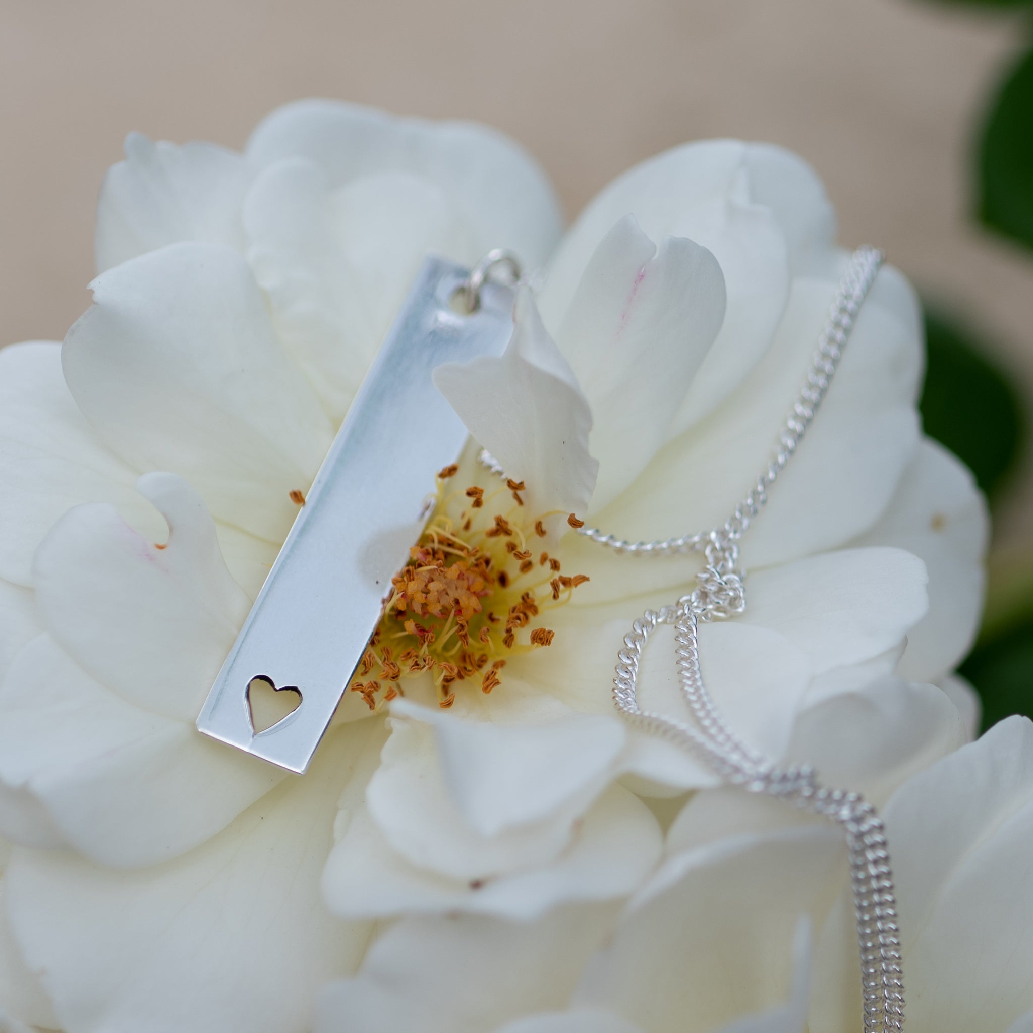 P009C - 925 Sterling Silver Engravable Bar with Heart Pendant