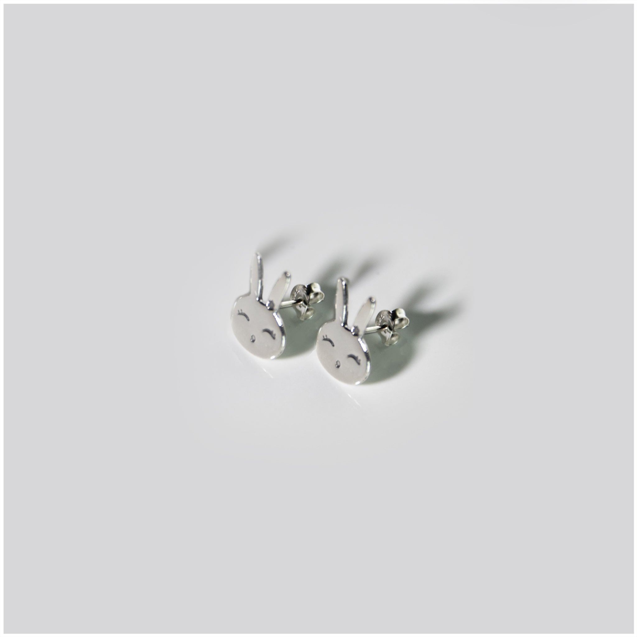 EK022- Sterling Silver Bunny Earrings - silverby-e.co.za