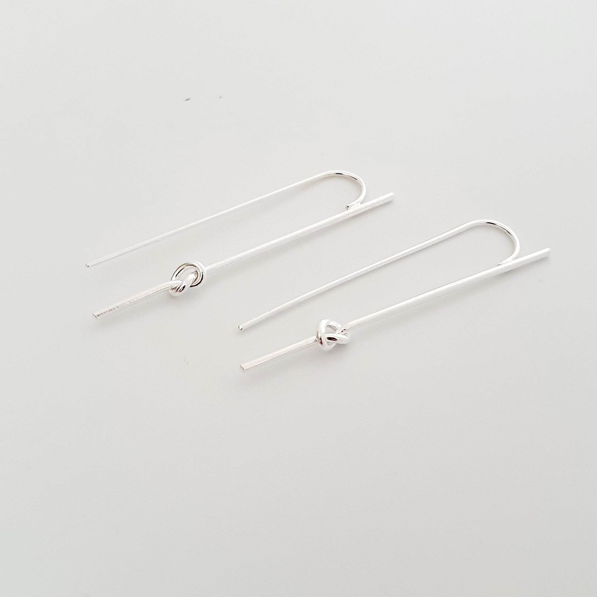 EL068 - Silver Knot Hook Earrings - silverby-e.co.za