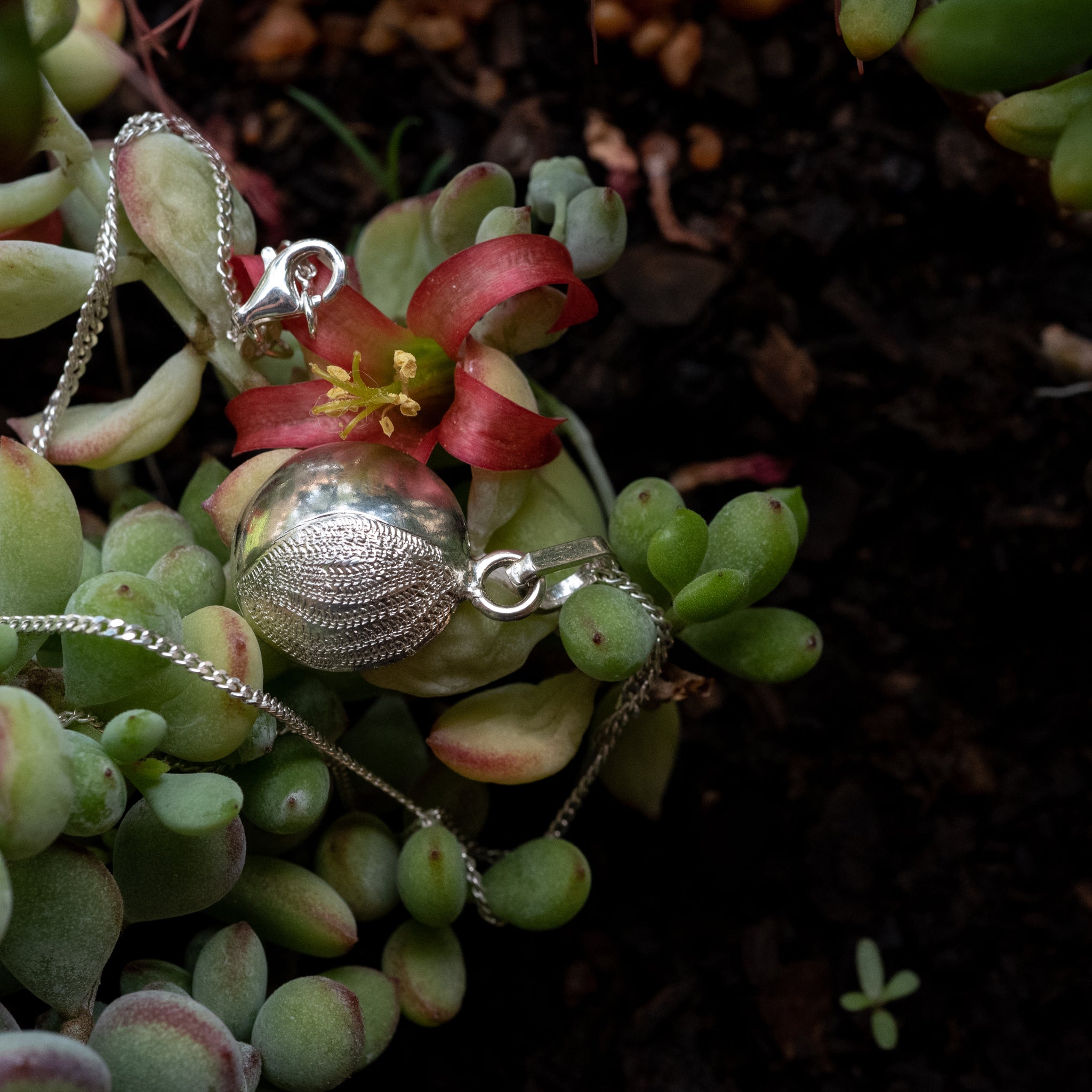 EPC005 - Sterling Silver Ethiopian Round Pendant & Chain