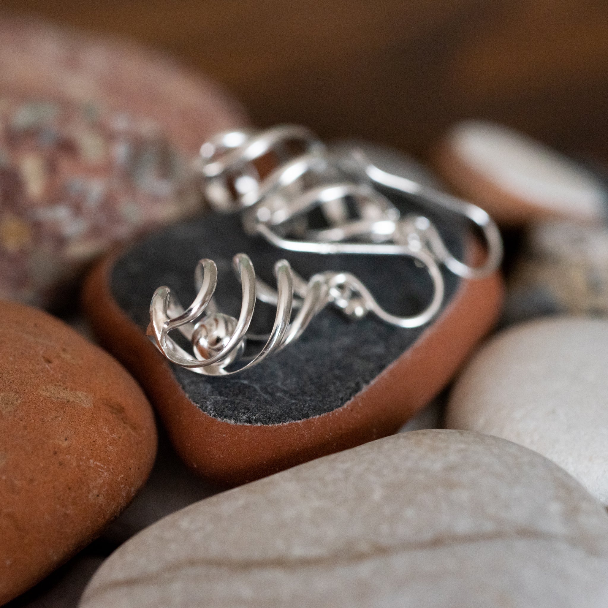 JEL015 - Sterling Silver Twist Hook Earrings - silverby-e.co.za
