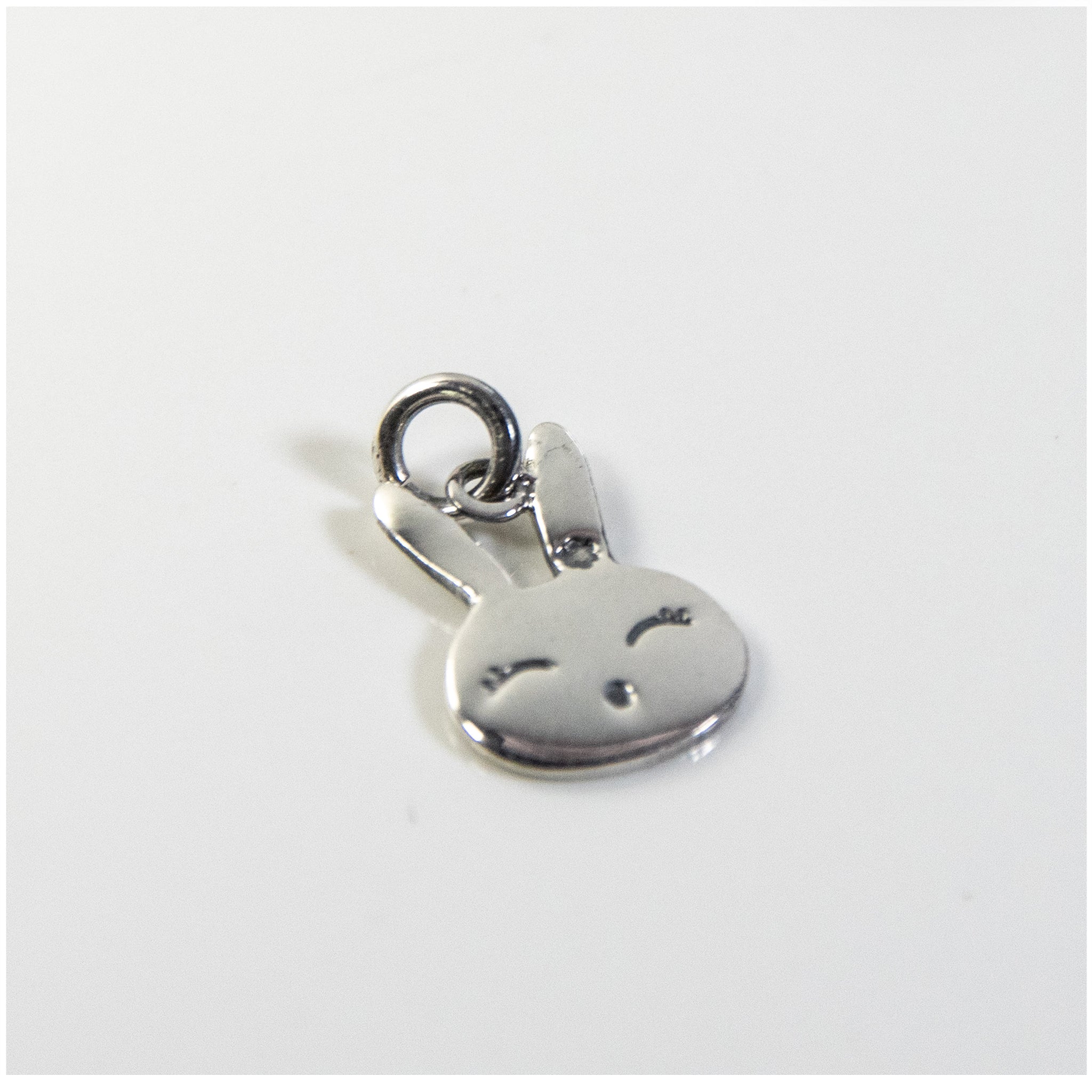 PK004 - Sterling Silver Bunny Pendant - silverby-e.co.za