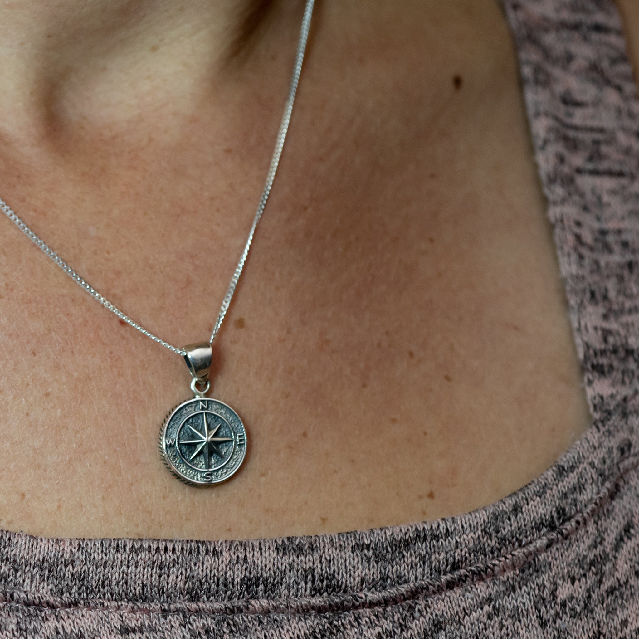 PR004C - Sterling Silver Compass Pendant & Chain