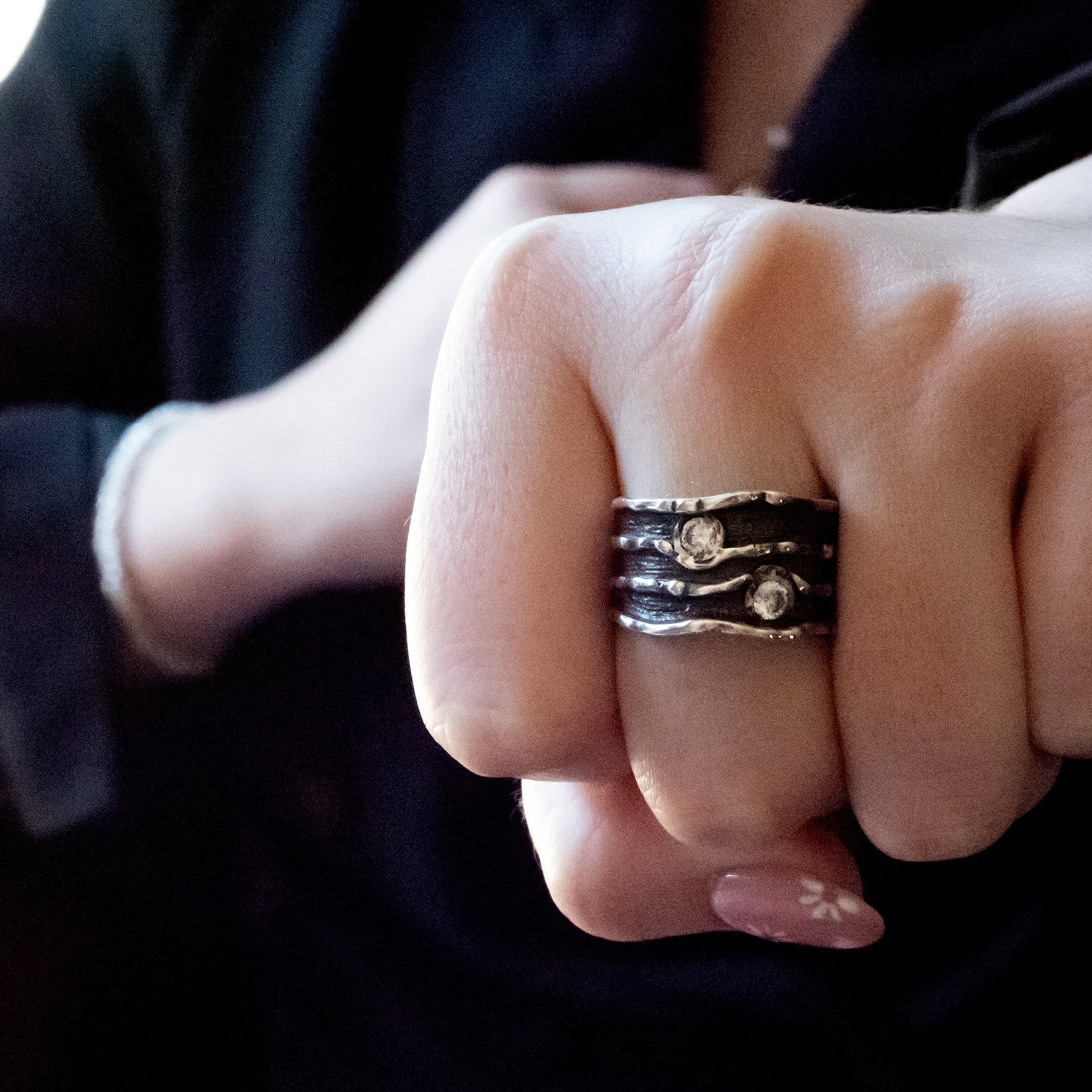 R024 - Sterling Silver Oxidized with CZ Simulated Diamonds Ring