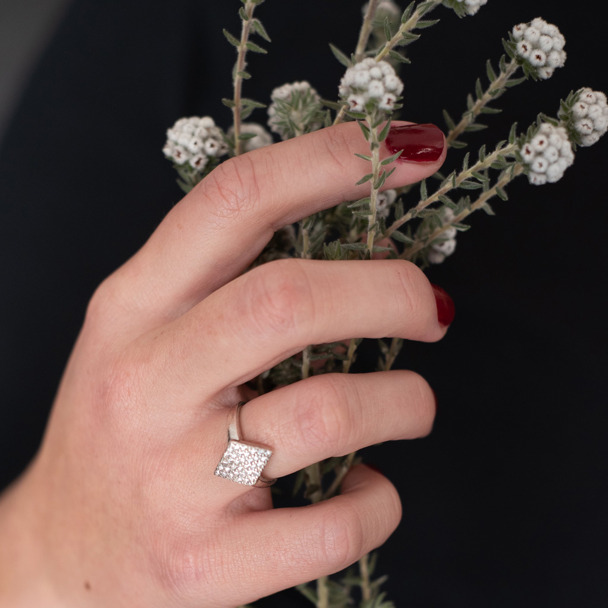 R039 - Sterling Silver Ring with CZ - silverby-e.co.za