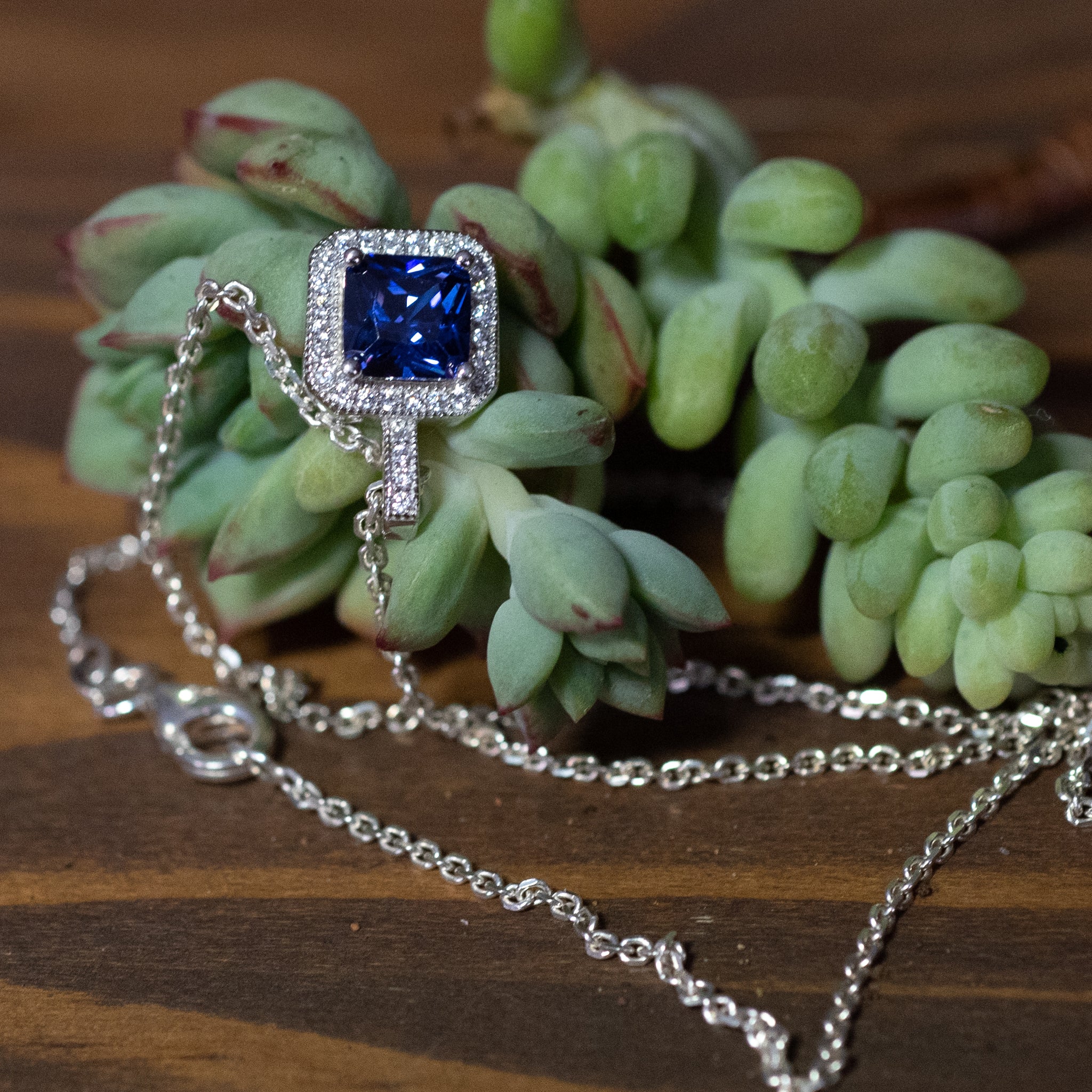 SP009C - Sterling Silver Tanzanite Colored CZ & CZ Pendant and Chain