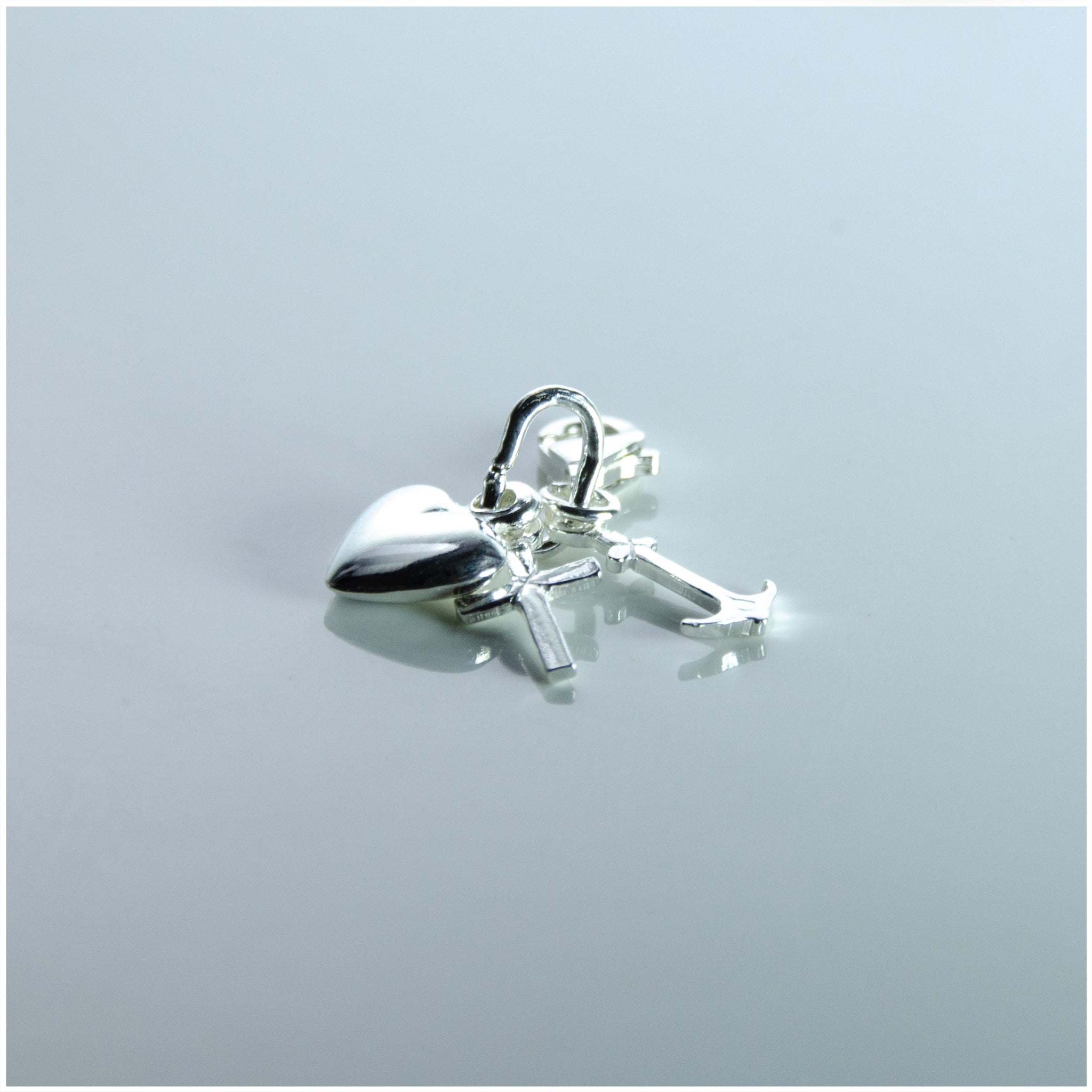 SCH004 - Sterling Silver Faith-Hope-Charity Charm - silverby-e.co.za