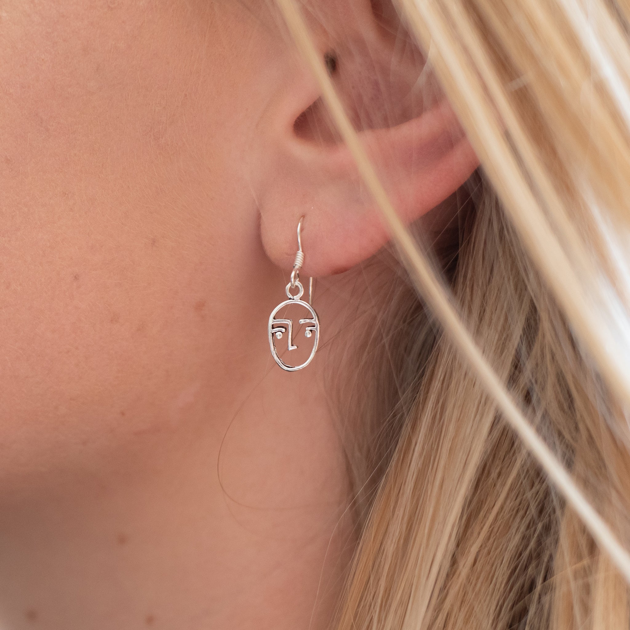 JEL003 - Sterling Silver Face Earrings - silverby-e.co.za