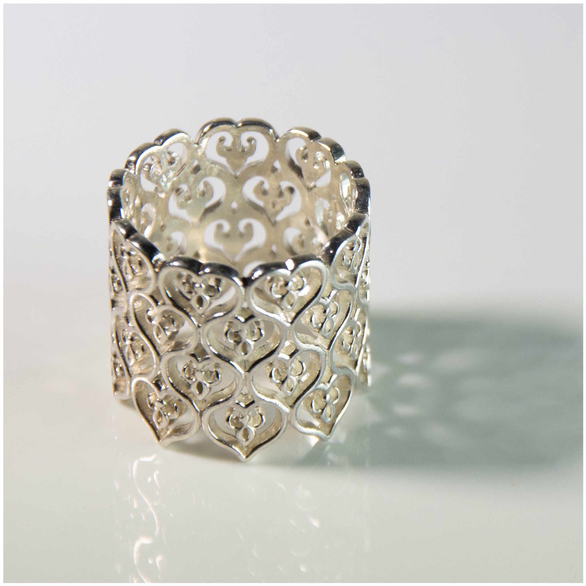R017 - Sterling Silver Ring - silverby-e.co.za